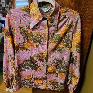 Vintage 1970's Lady Manhattan Dagger Collar Pink, orange, Brown, Gray. size M